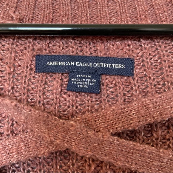 American Eagle sweater - Picture 2 of 3